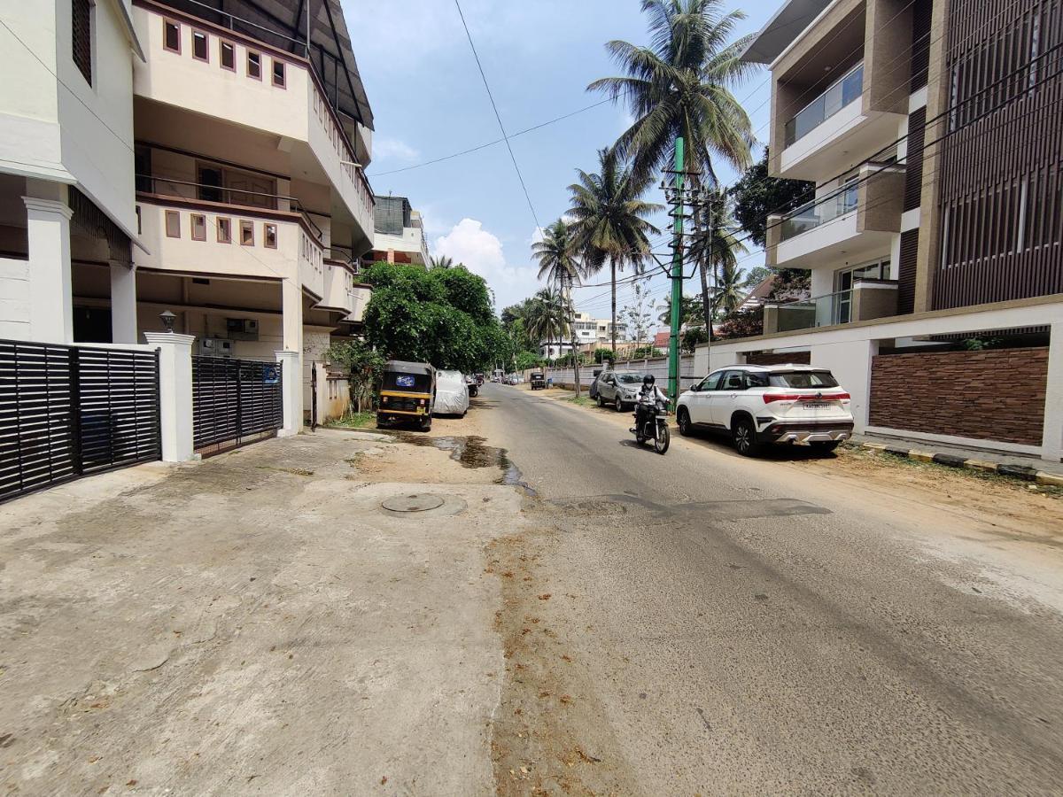 Ferienwohnung Yoga House Vanivilasa Puram Exterior foto